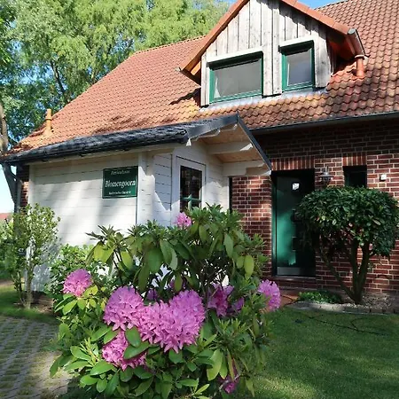 Holiday home Blomengoorn
